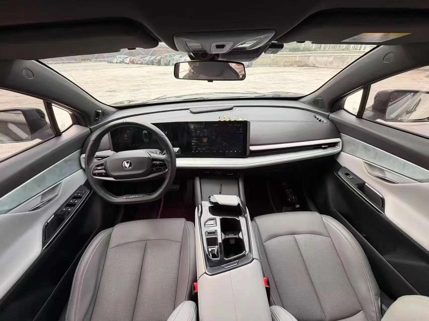 ChangAn 2023 UNI-T 1.5T Prestige Automatic 5