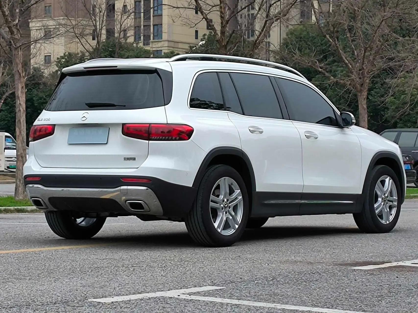 Mercedes Benz GLB 2022 model modified GLB 200 dynamic model 3