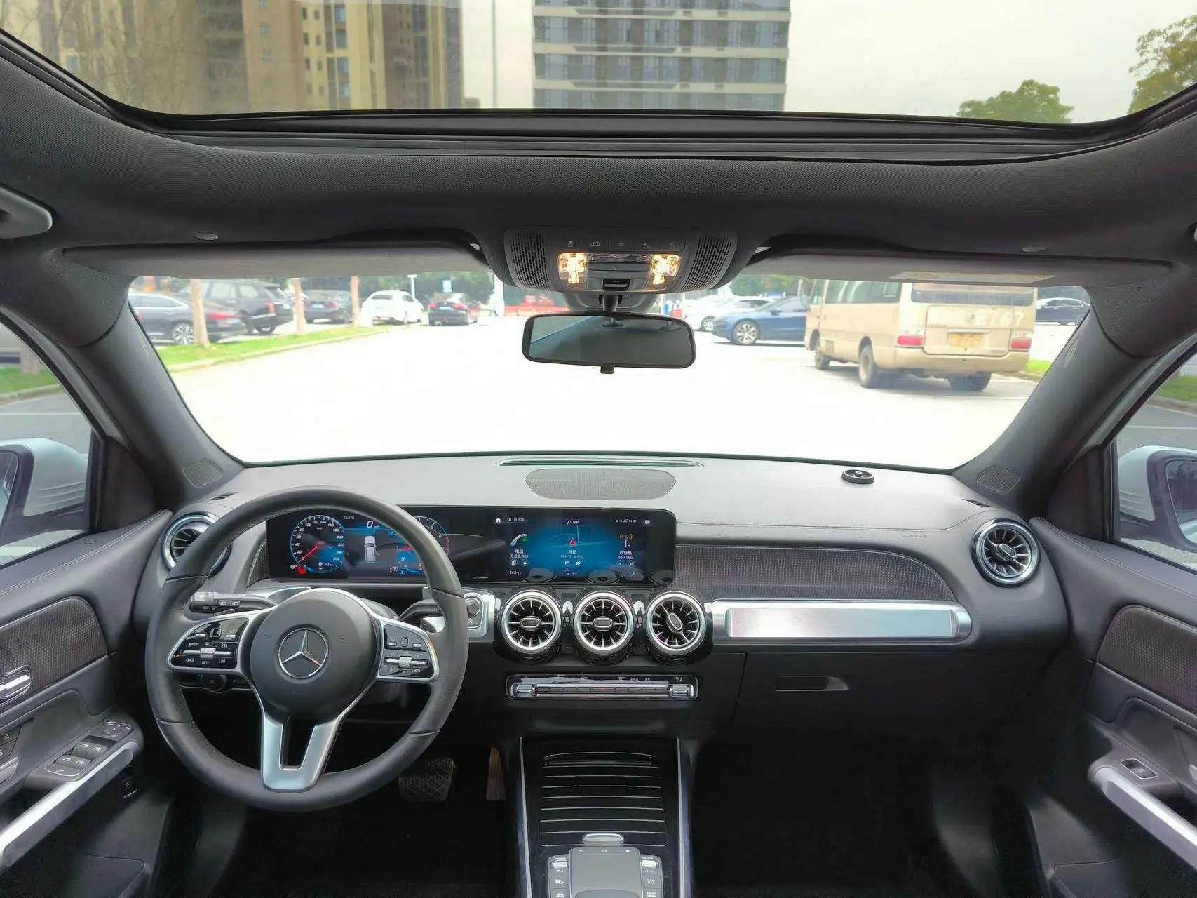 Mercedes Benz GLB 2022 model modified GLB 200 dynamic model 7