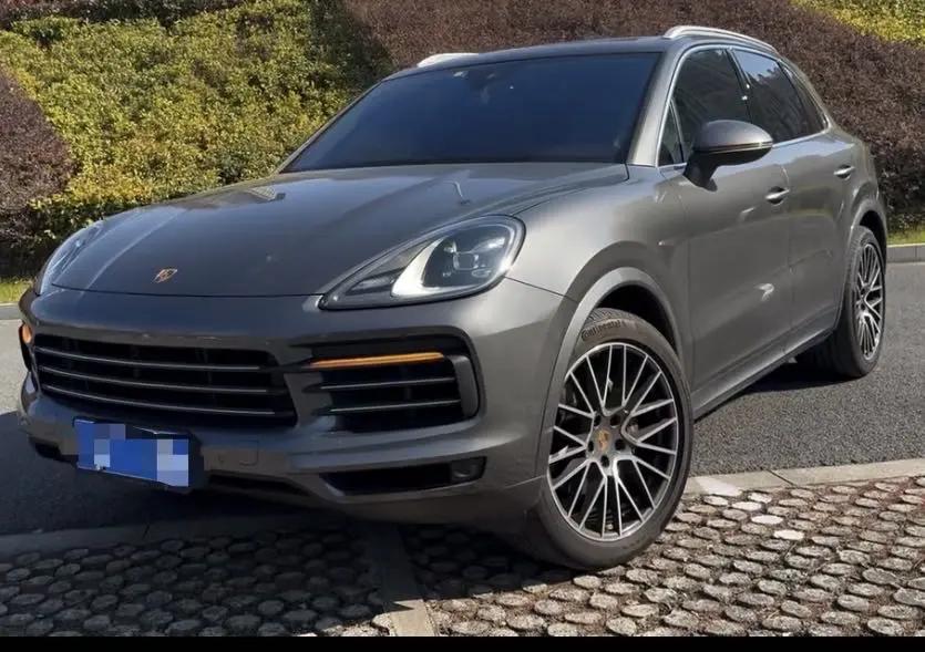 2022 Cayenne Coupé 3.0T Platinum Edition