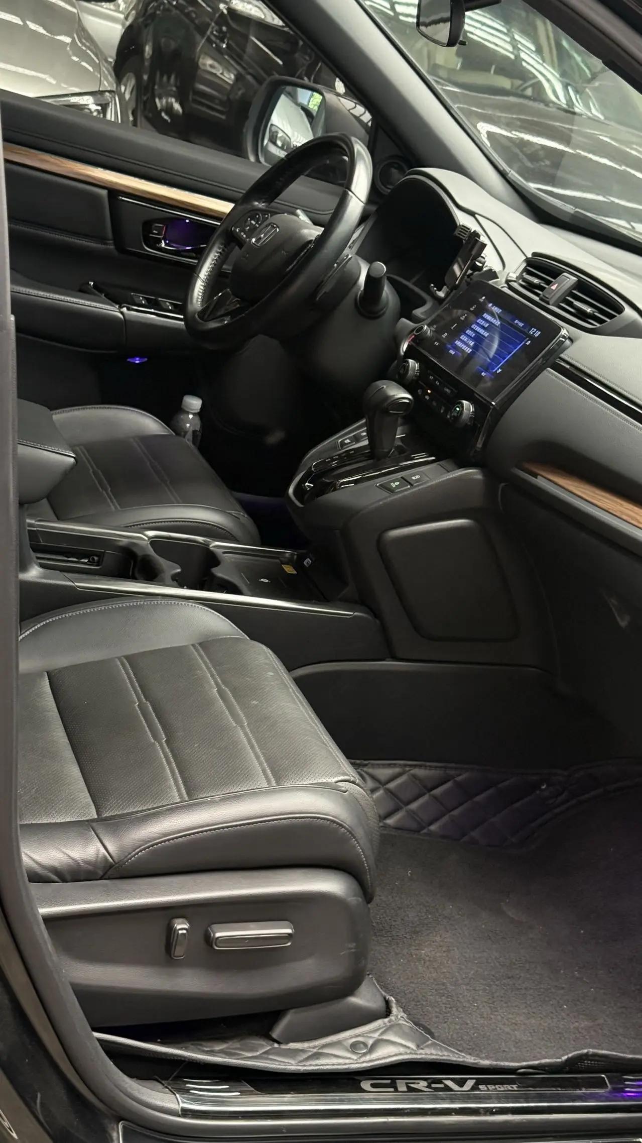 Honda CR-V 2021 240TURBO CVT Two-Drive Blackadder Edition 4