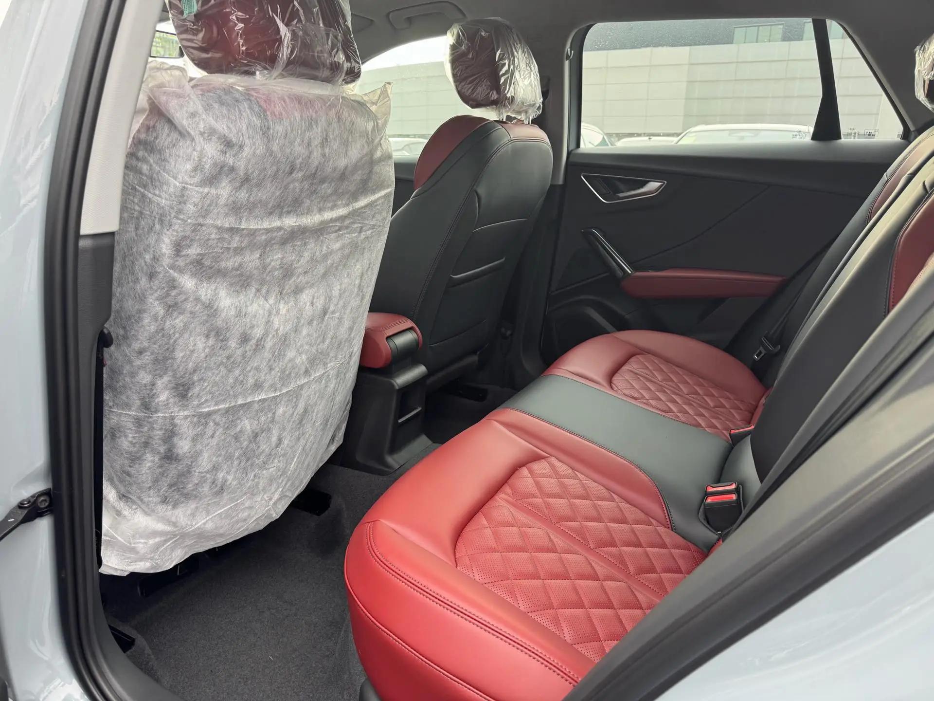 奥迪 2025款 Q2L 1.5TFSI 35TFSI 时尚动感型 自动挡 5