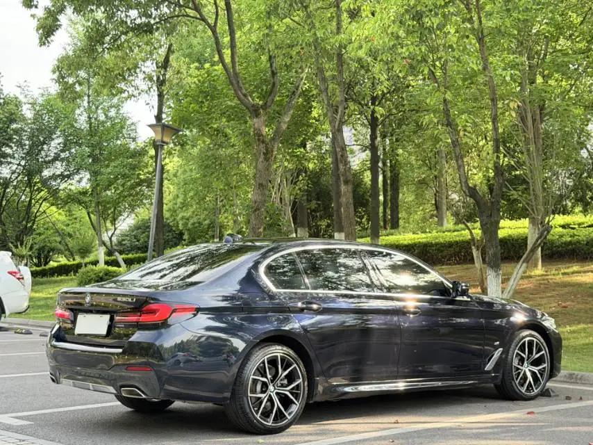 BMW 5 Series 2021 530Li Exclusive M Sports Suit 7