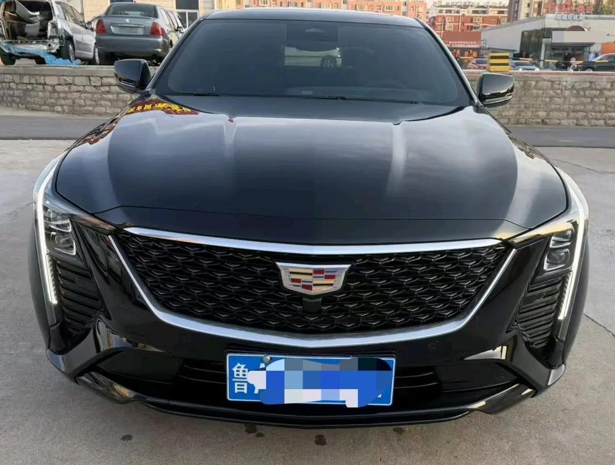 Cadillac CT5 2024 28T Luxury Model 2