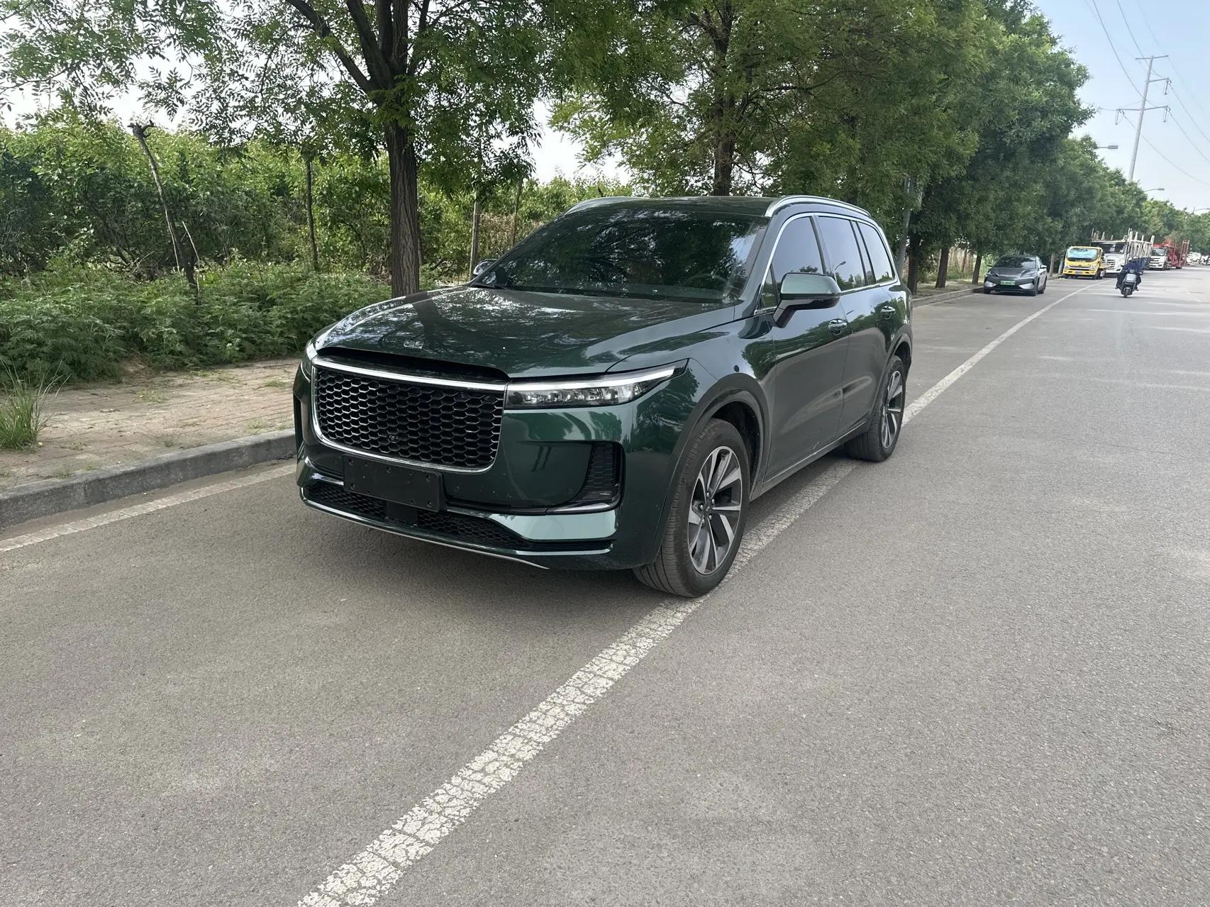 Li ONE 2021 extended 6-seat version