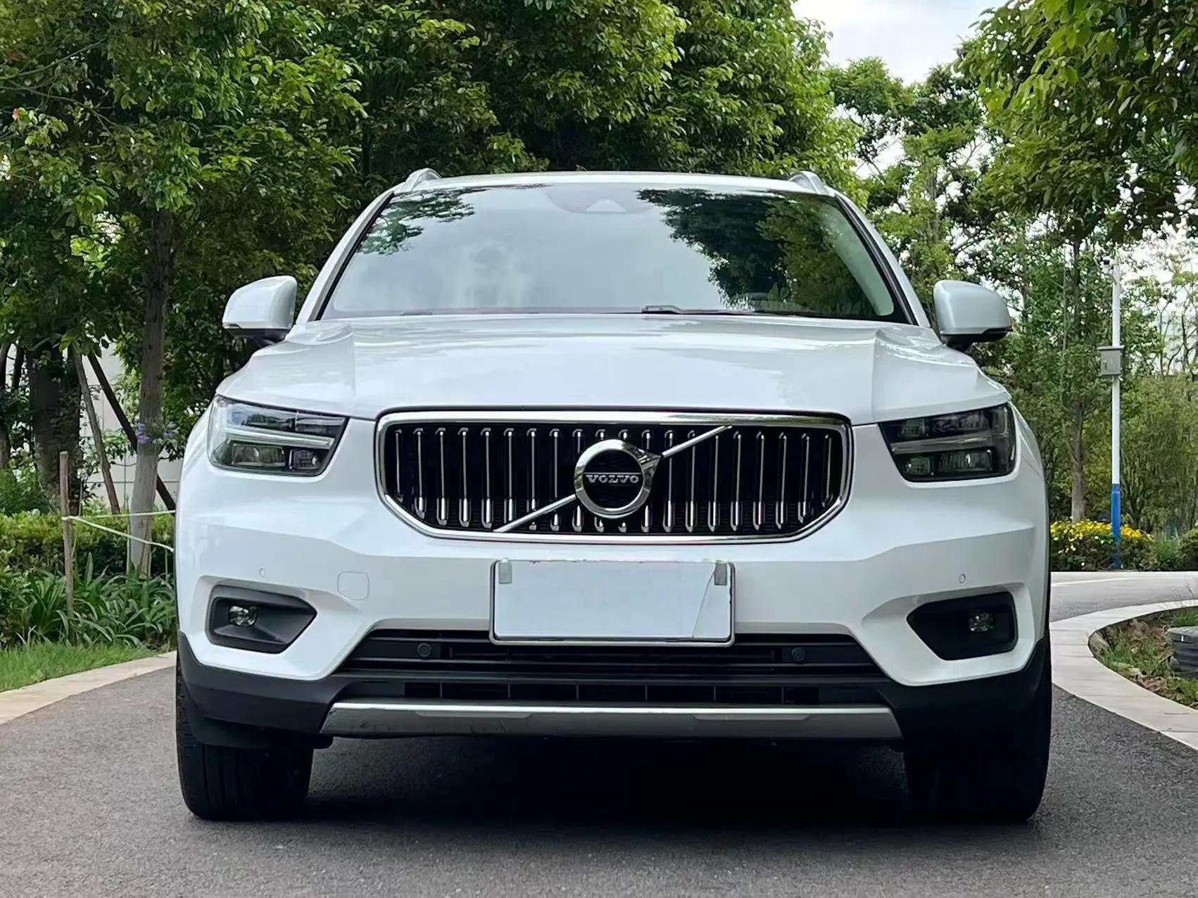 Volvo XC40 2021 T4 4-wheel drive Zhiyuan Deluxe Edition 2