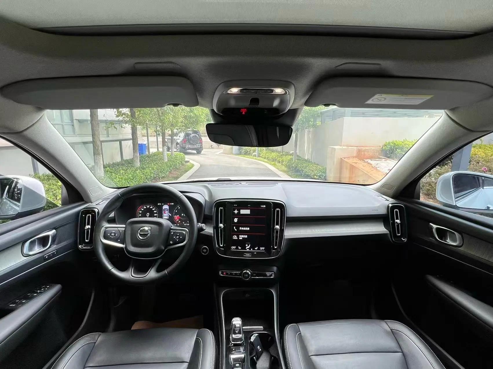 Volvo XC40 2021 T4 4-wheel drive Zhiyuan Deluxe Edition 5