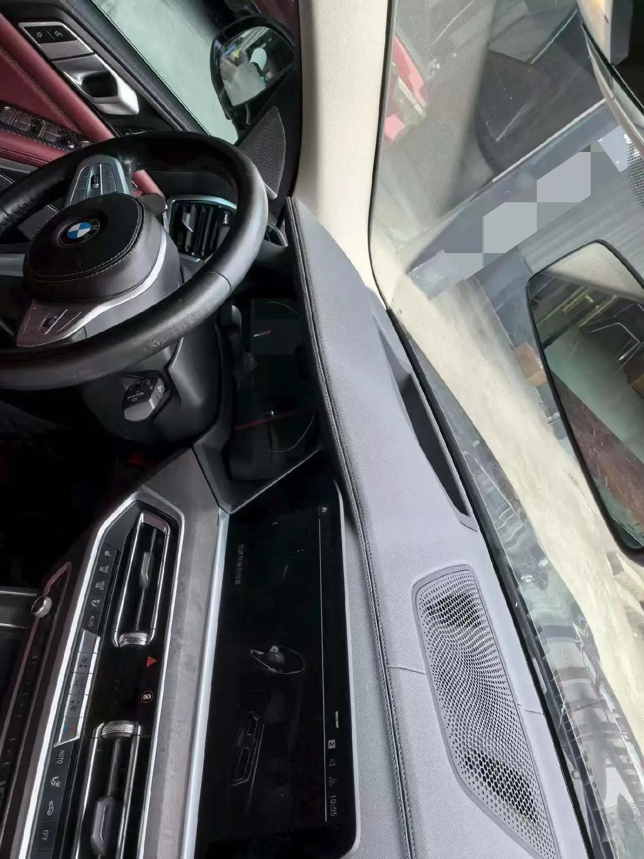 BMW X5 2022 xDrive 30Li exclusive m sports suit 7
