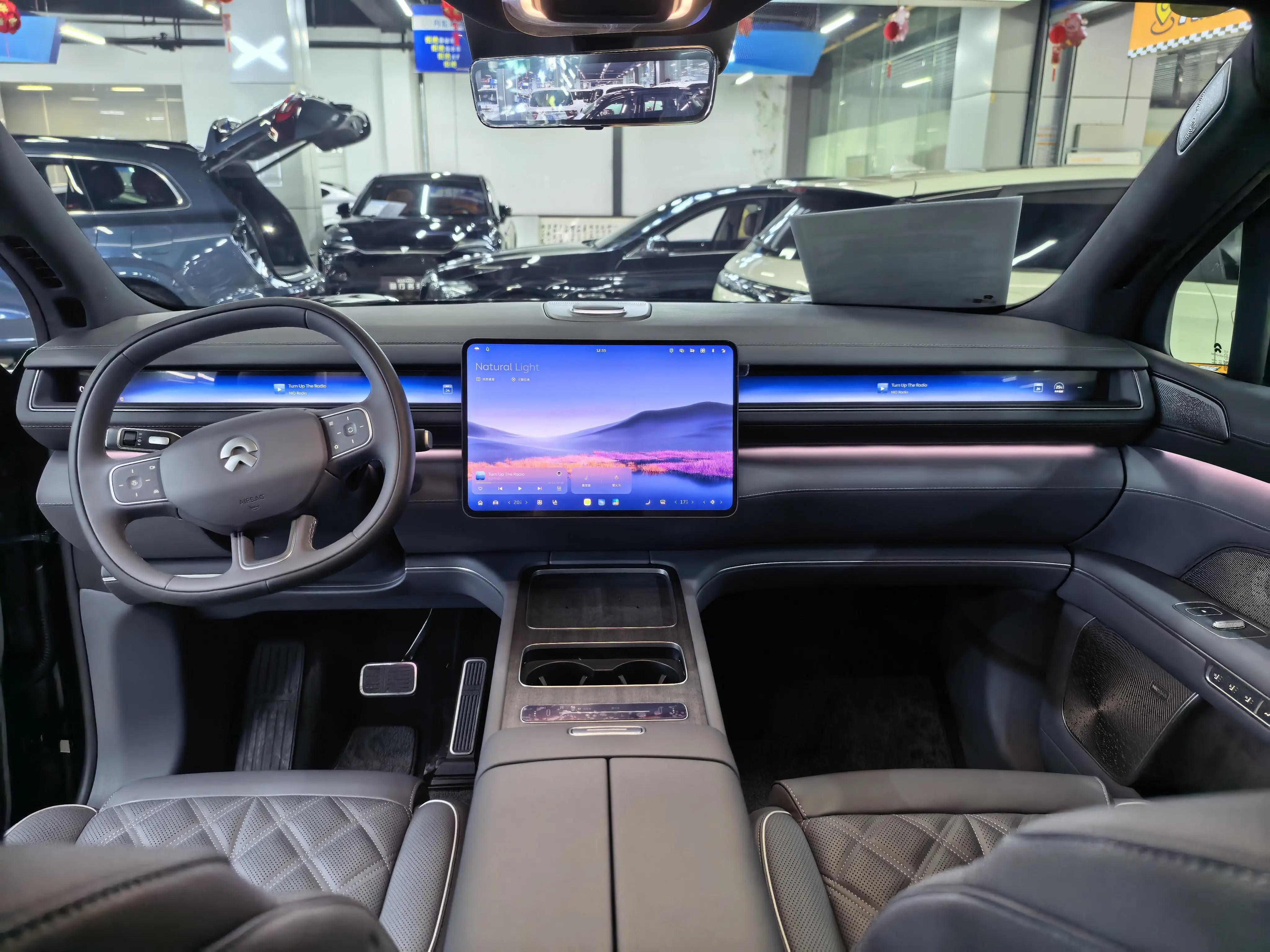 NIO 2026 ES8 6-Seater Executive Luxury Edition Automatic 9