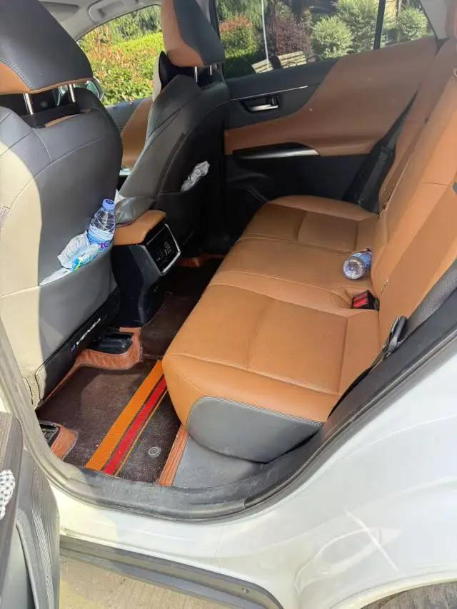 Toyota 2023 Venza 2.0 CVT Front-Wheel Drive Prestige Automatic 4