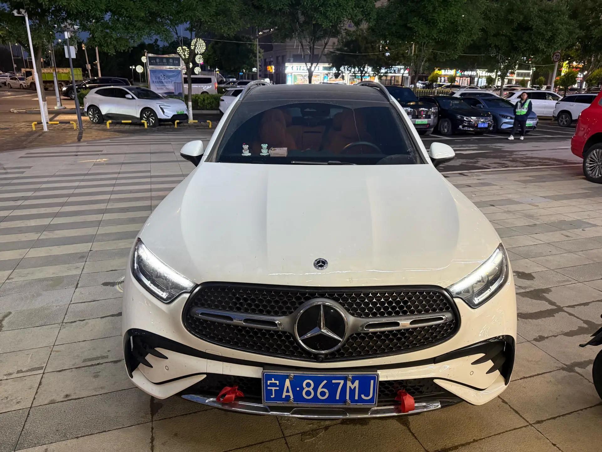 Mercedes Benz 2025 GLC 300 L 4MATIC 48V 2.0T dynamic 5-seat automatic gear 2