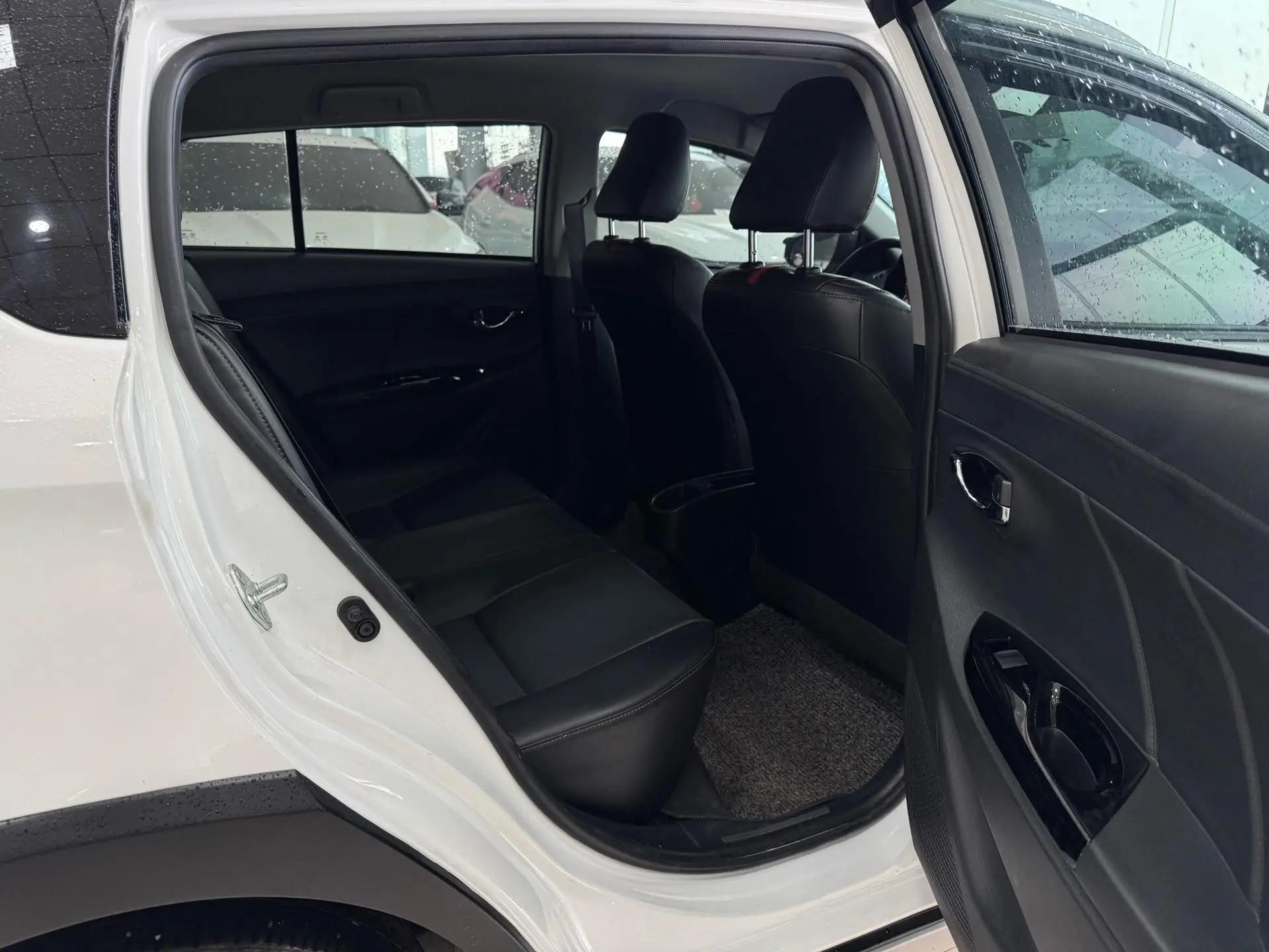 YARiS L Zhixuan 2022 1.5L CVT Deluxe PLUS Edition 11