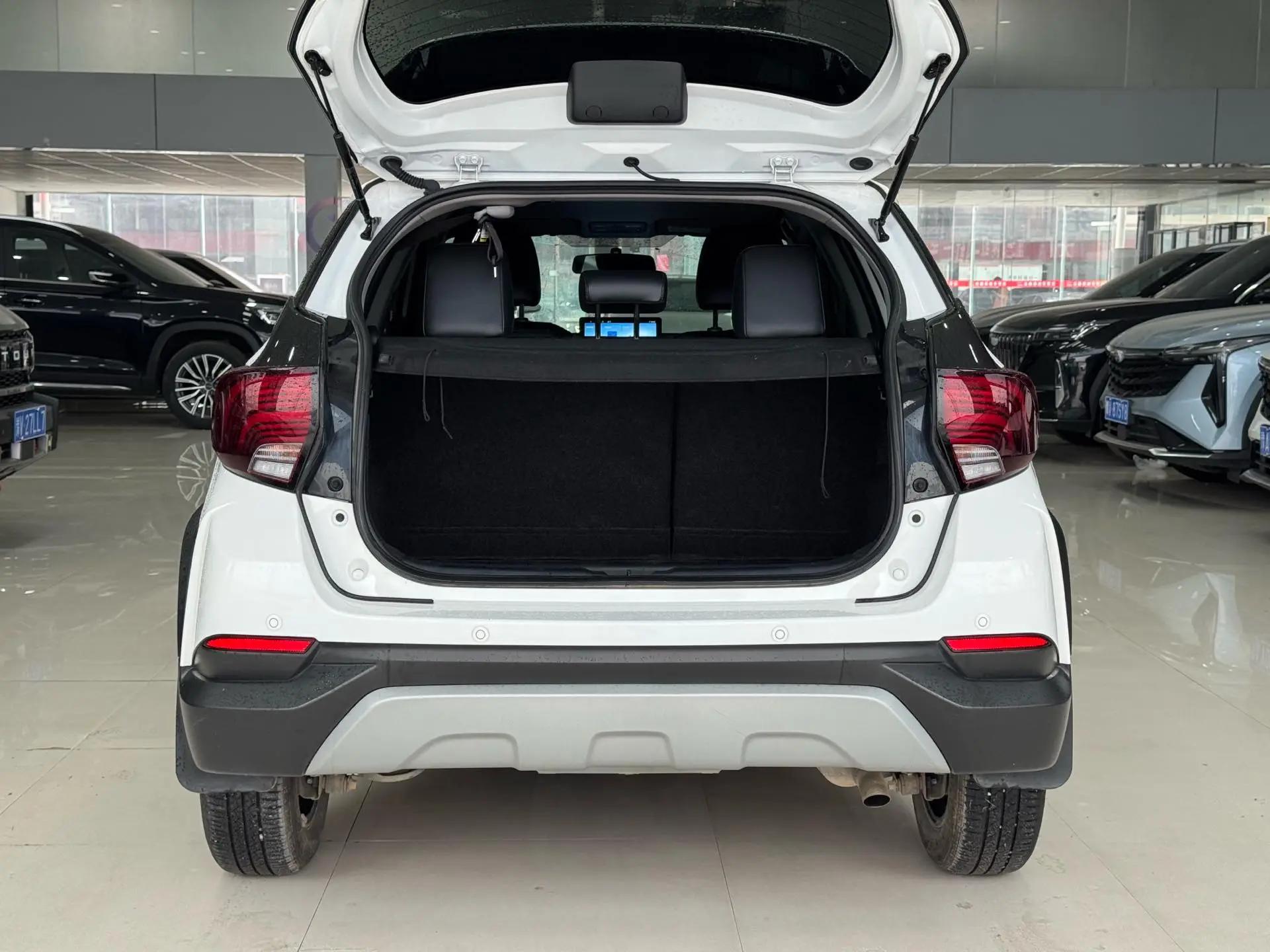 YARiS L Zhixuan 2022 1.5L CVT Deluxe PLUS Edition 7