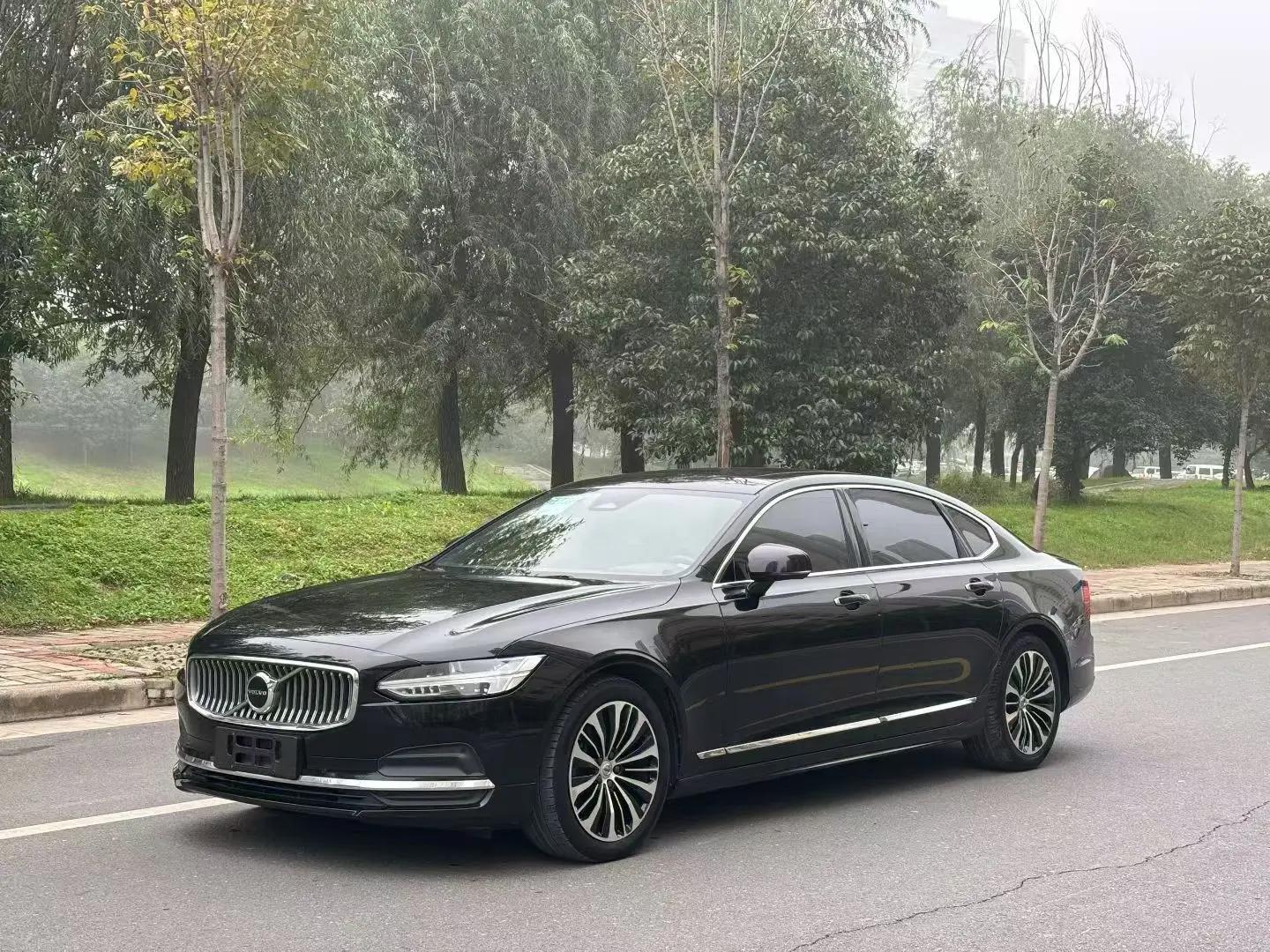Volvo S90 2024 B5 Zhiyi Deluxe Edition