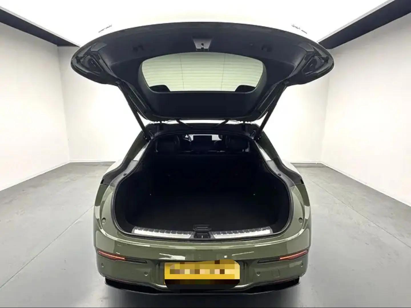 Zeekr 2025 Zeekr 007GT Long Endurance Rear Drive Smart Driving Edition 100kWh Automatic Transmission 16