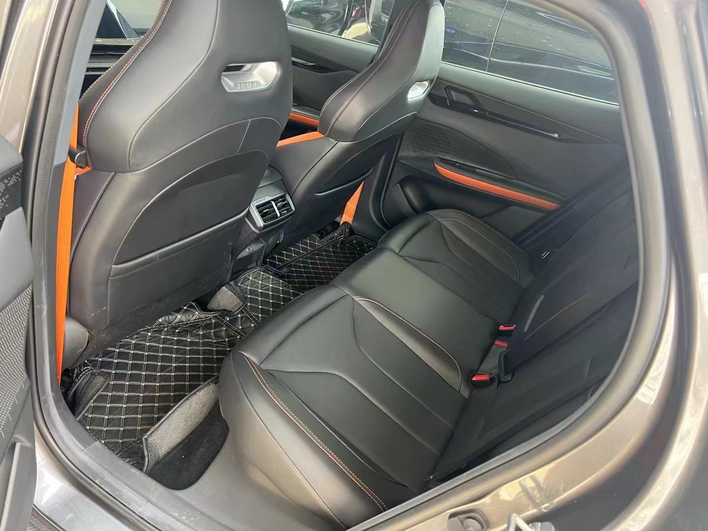 ChangAn 2023 UNI-V 1.5T Prestige Automatic 4