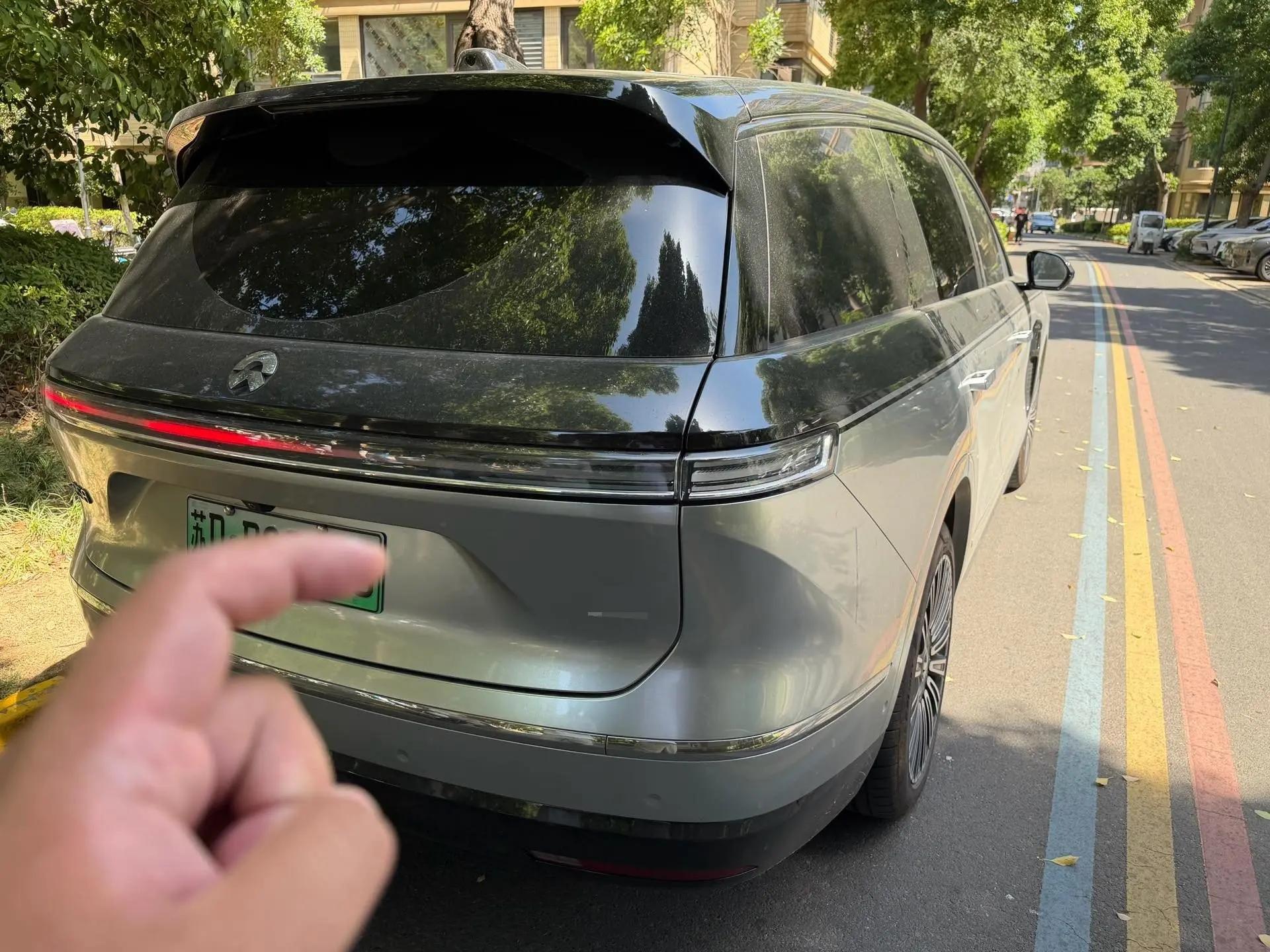 NIO 2026 ES8 6-Seater Executive Luxury Edition Automatic 2