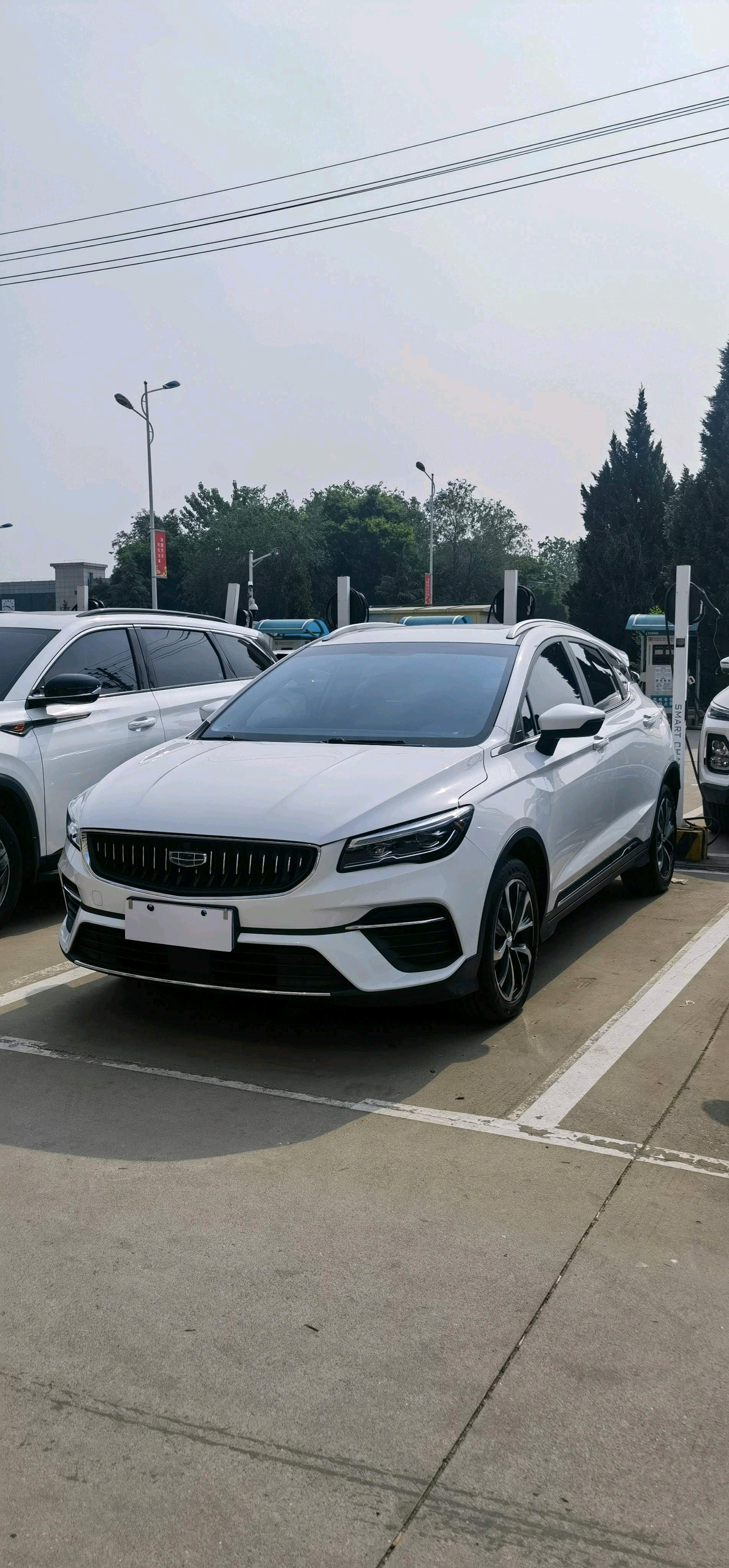 Emgrand S 2022 1.4T CVT Cross-border Player Edition