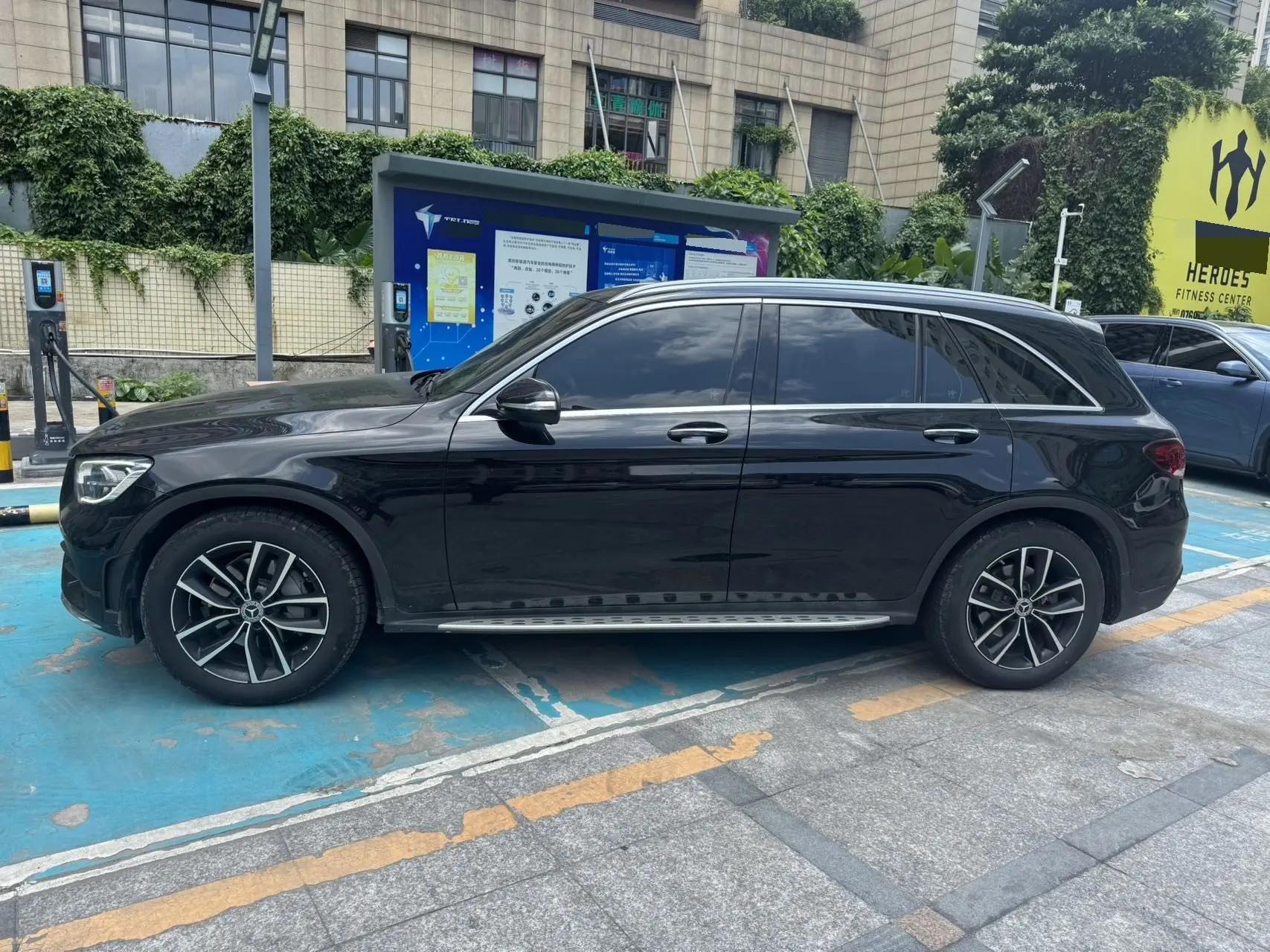 Mercedes Benz GLC 2020 to GLC 300 L 4MATIC Dynamic 2