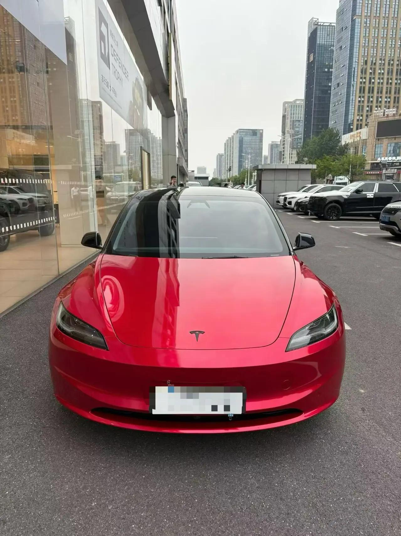 Tesla 2025 Model 3 Rear-Wheel Drive Automatic 2