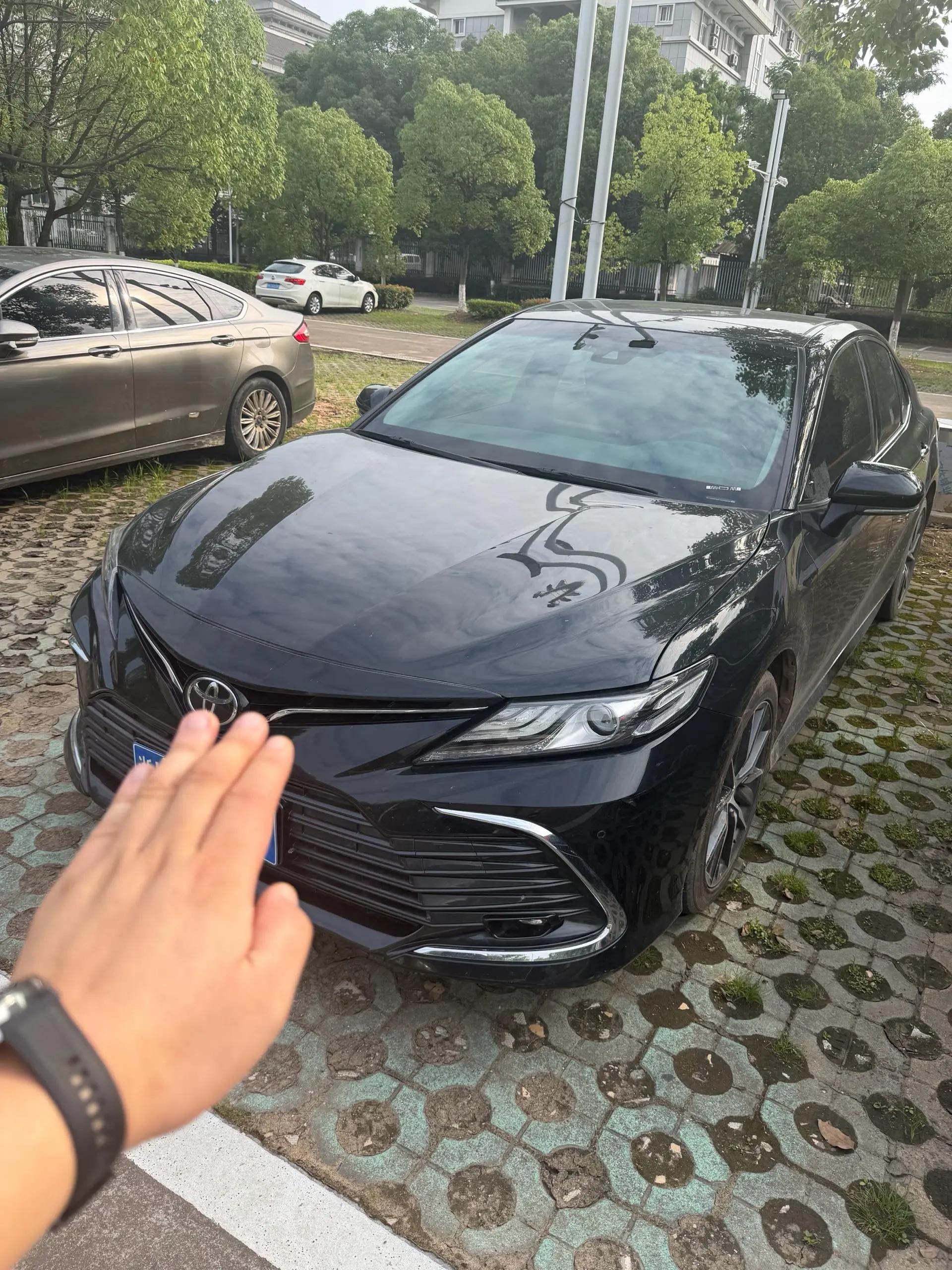Camry 2021 2.5G Deluxe Edition