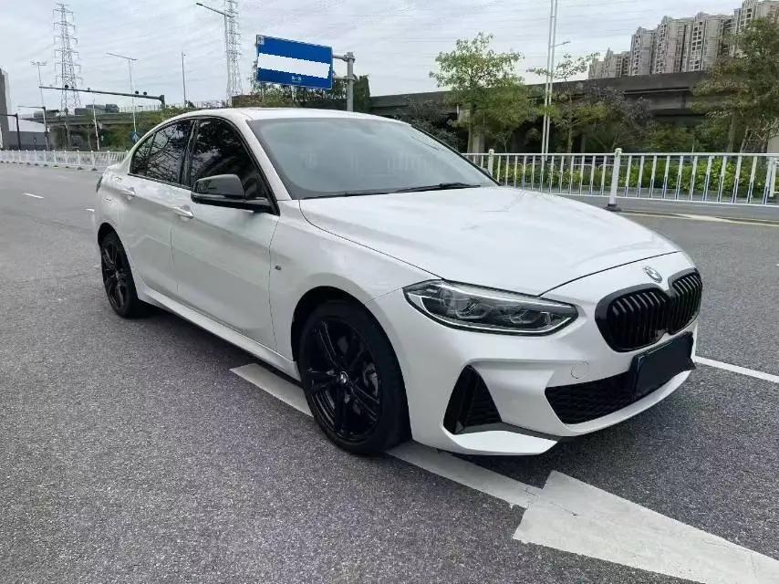 BMW 1 Series 2023 125i 2.0T M Sport Night Edition Automatic 3