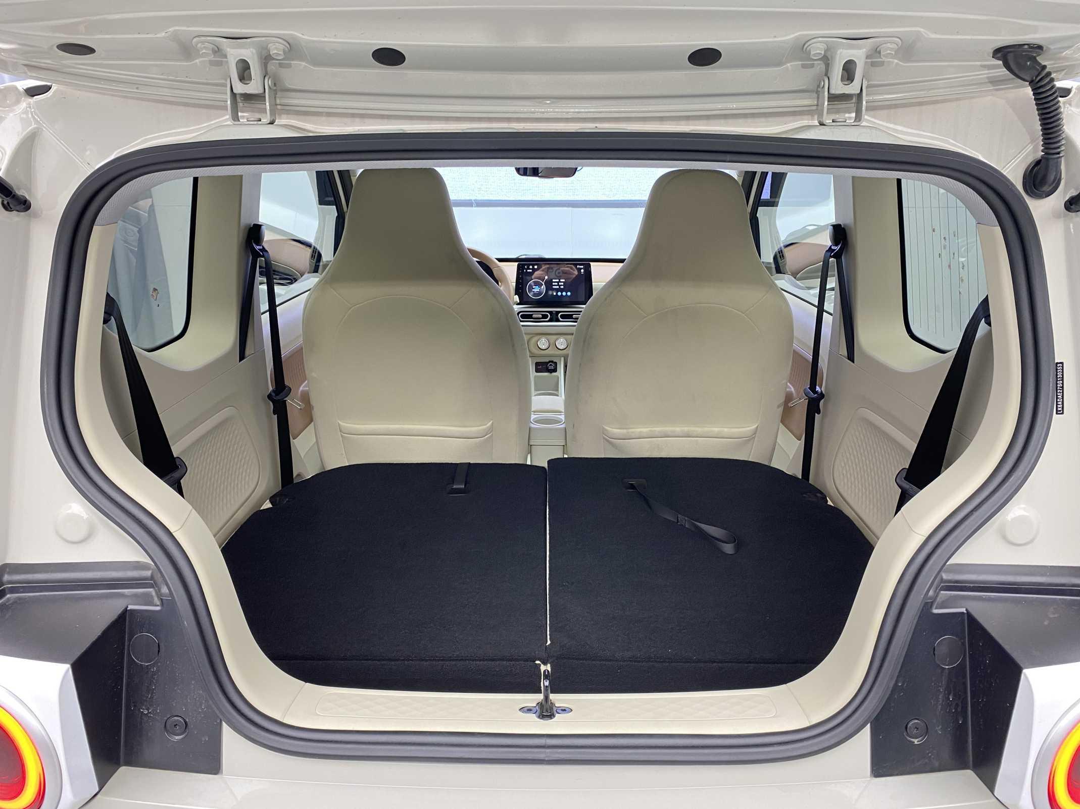 WuLing 2024 HongGuang MINI EV 215km Youth Edition Automatic 15