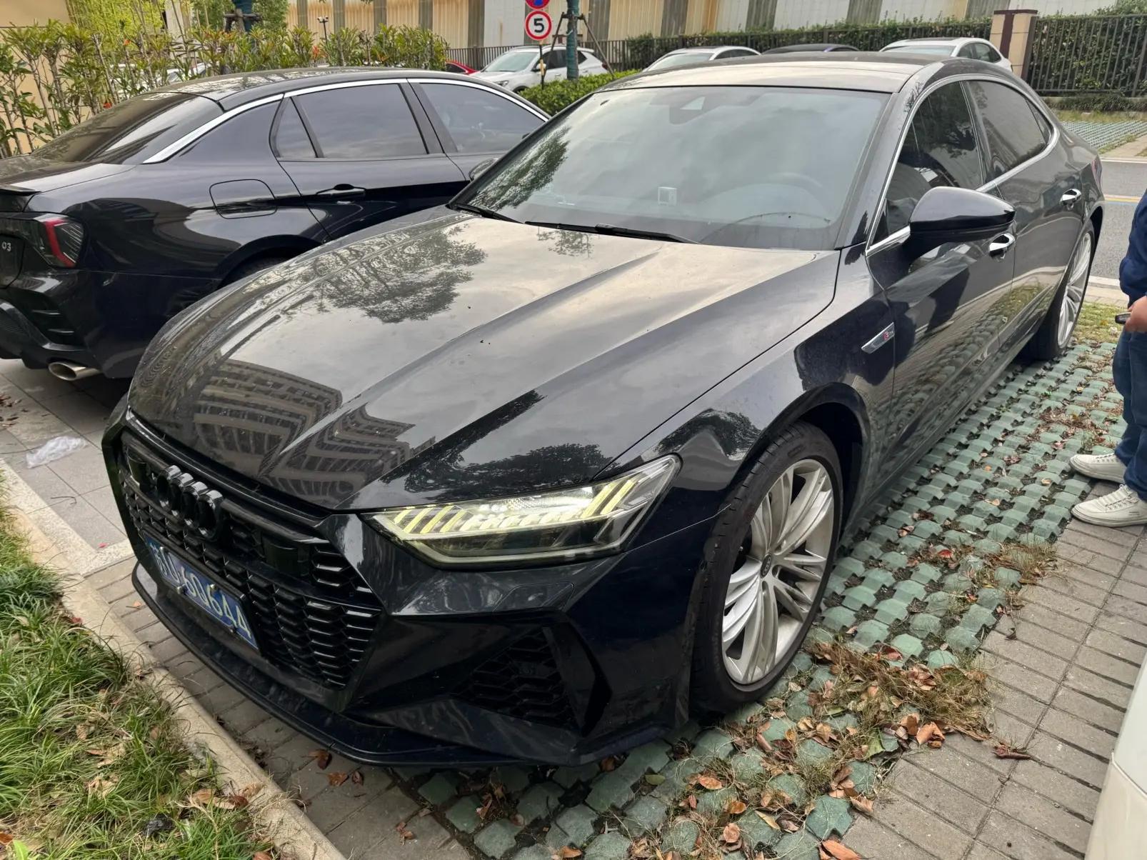 Audi 2025 A7L 2.0TFSI 45TFSI Luxury Automatic