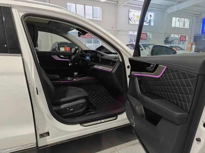 HongQi HS5 2019 2.0T Smart Flag Enjoy Four-wheel Drive Edition 6