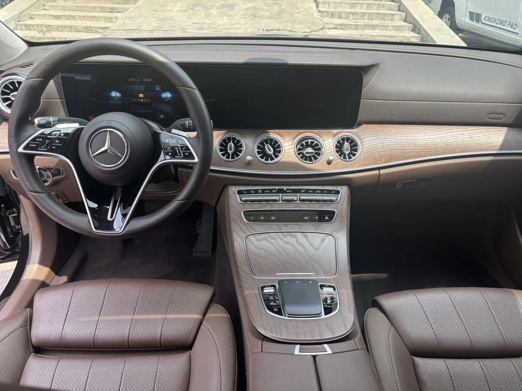 Mercedes Benz Class E 2023 E 260 L 5