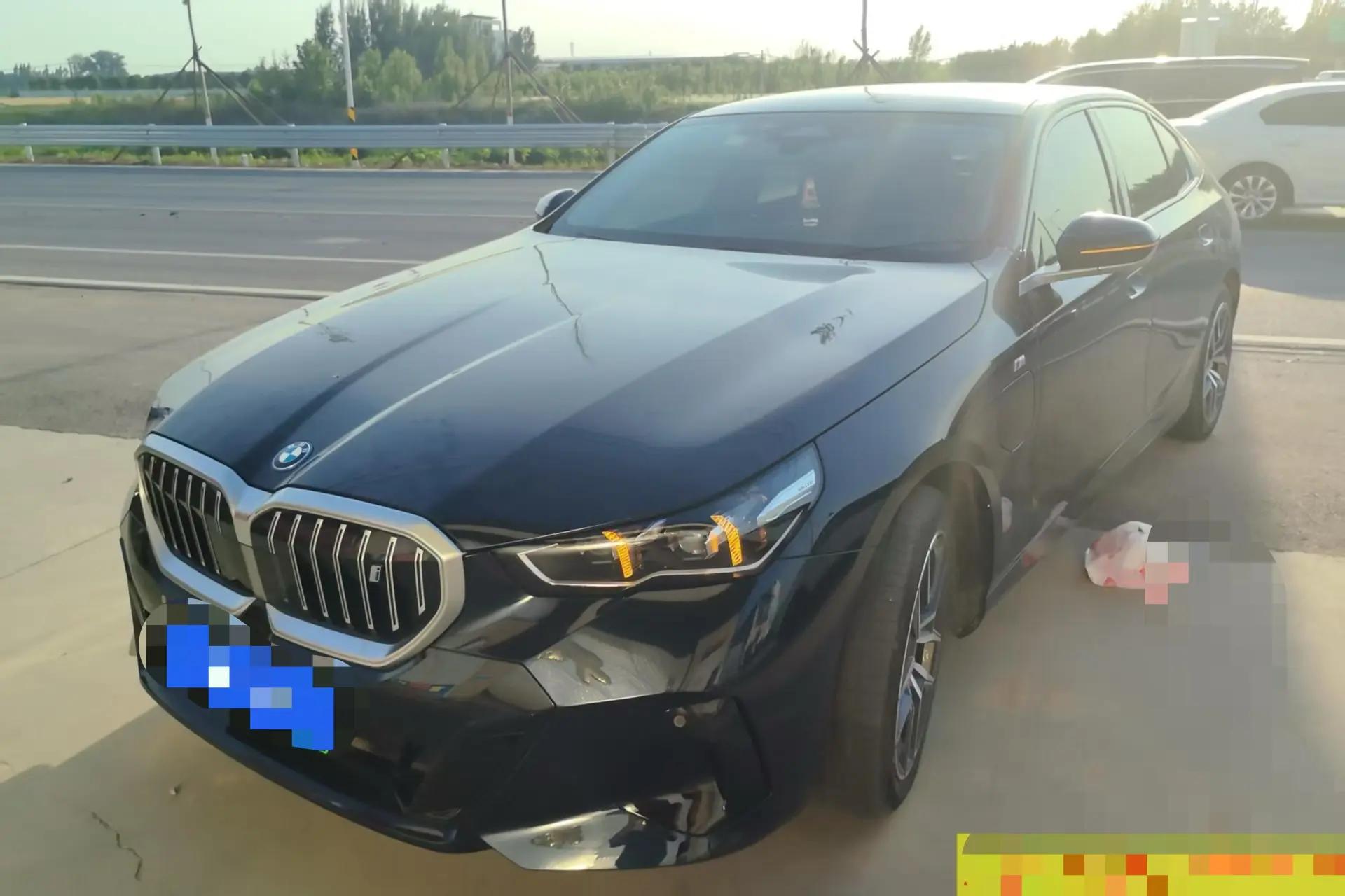 BMW i5 2024 eDrive 35L M Sport Set