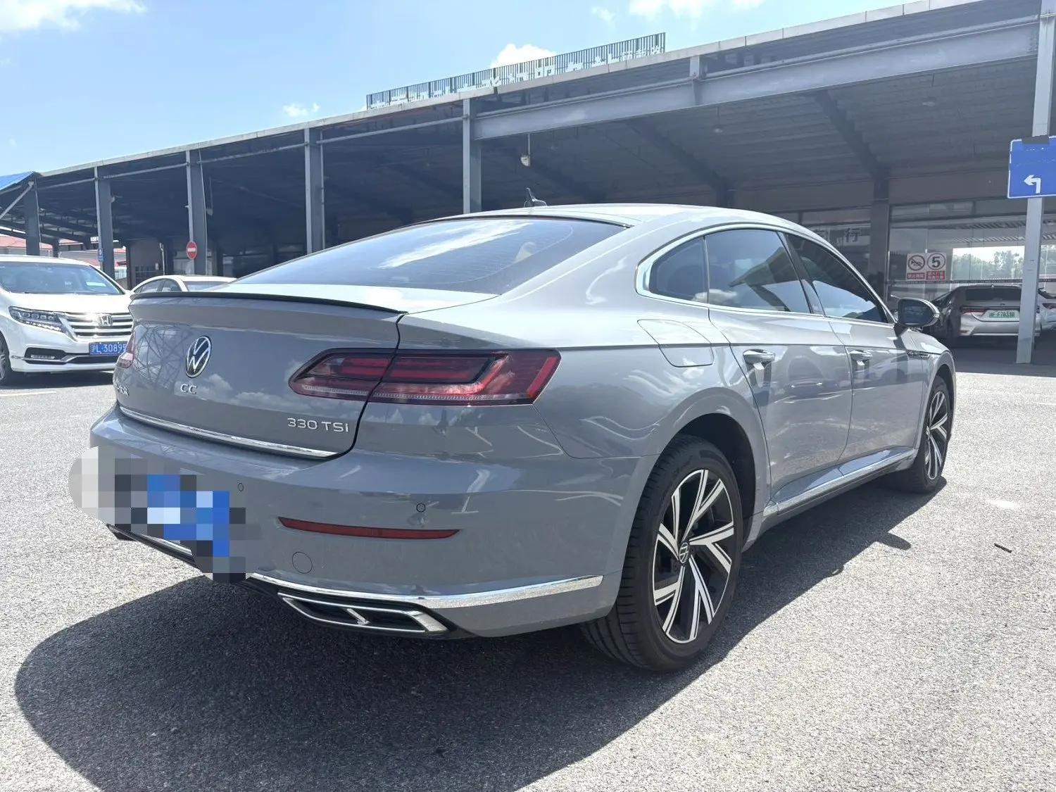 FAW-Volkswagen CC 2021 330TSI Glare Edition 6