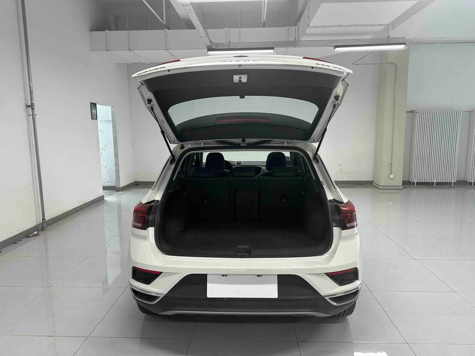 T-ROC Tange 2022 280TSI DSG Two-Drive Elite PLUS 5