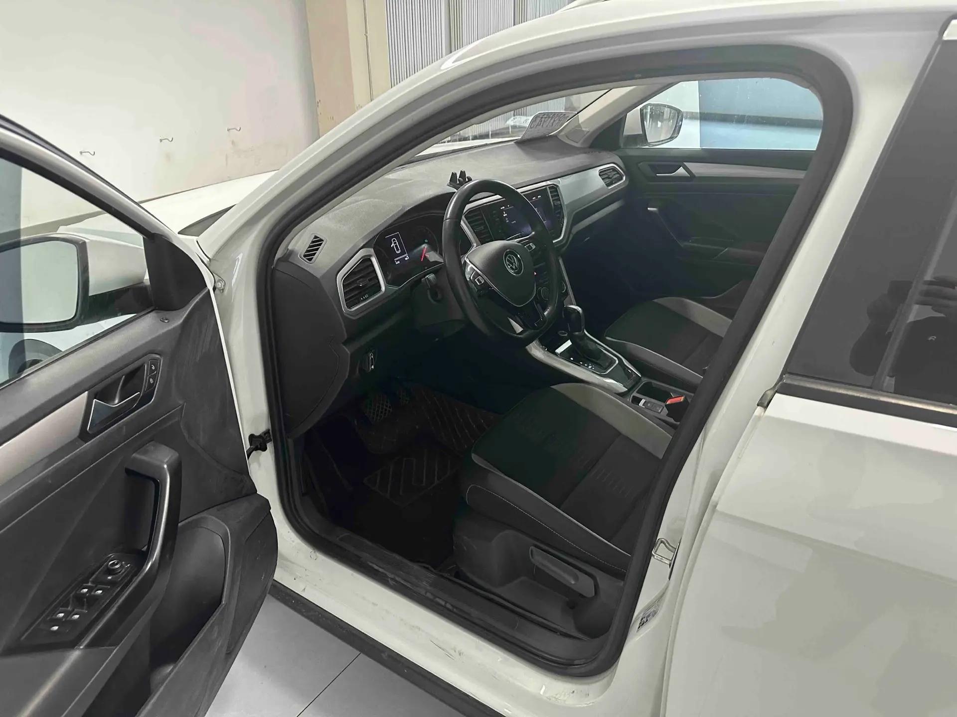 T-ROC Tange 2022 280TSI DSG Two-Drive Elite PLUS 9