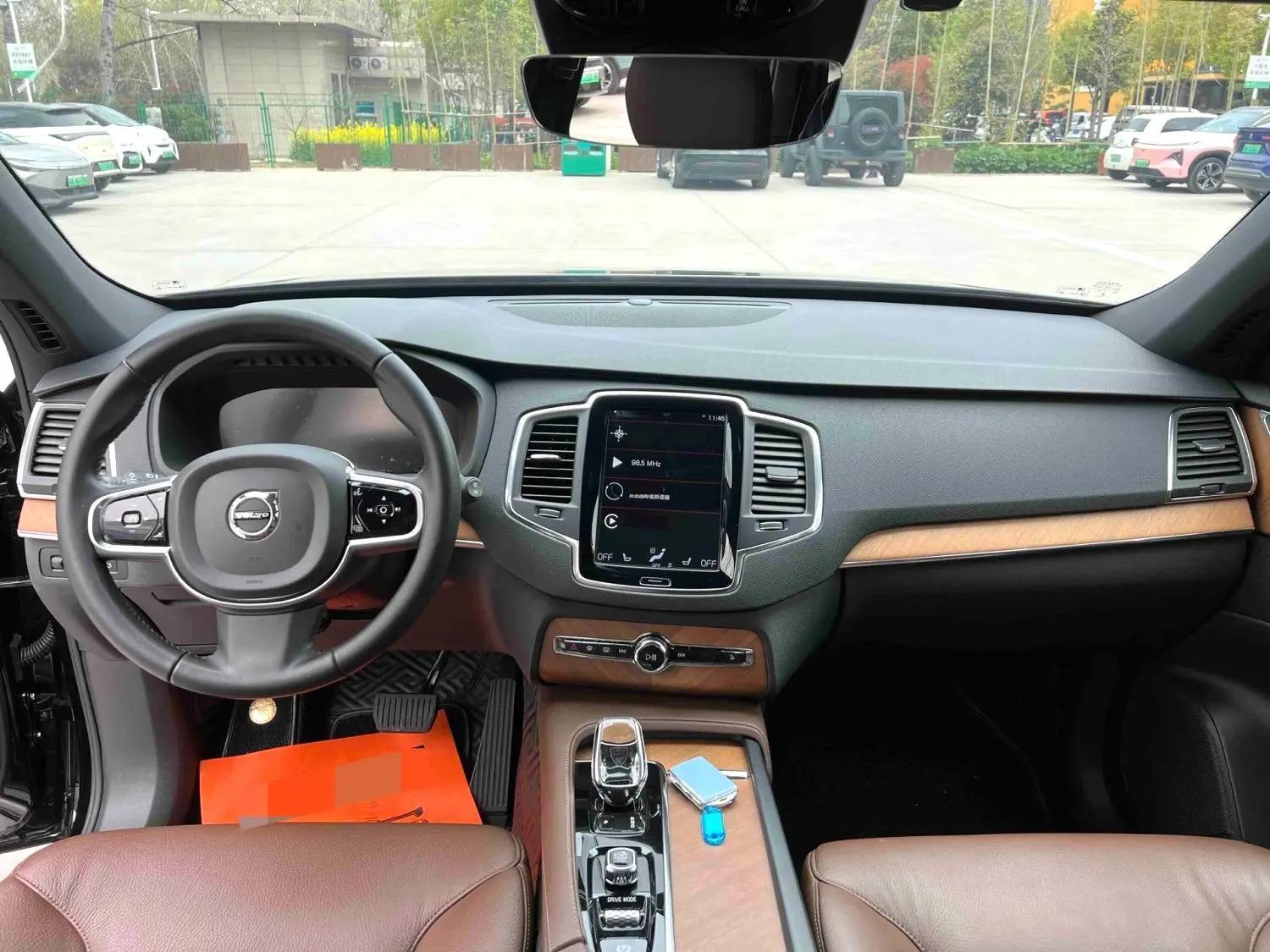 Volvo XC90 2021 B5 Zhihang Deluxe Edition 5 6