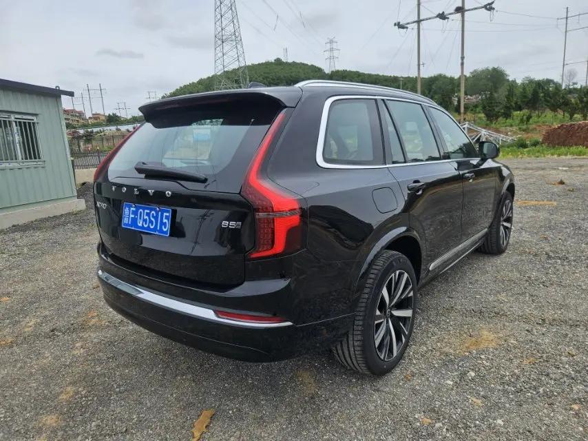 Volvo XC90 (Imported) 2025 XC90 48V 2.0T B5 Zhixing Deluxe Edition 5-seat Automatic Gear 3
