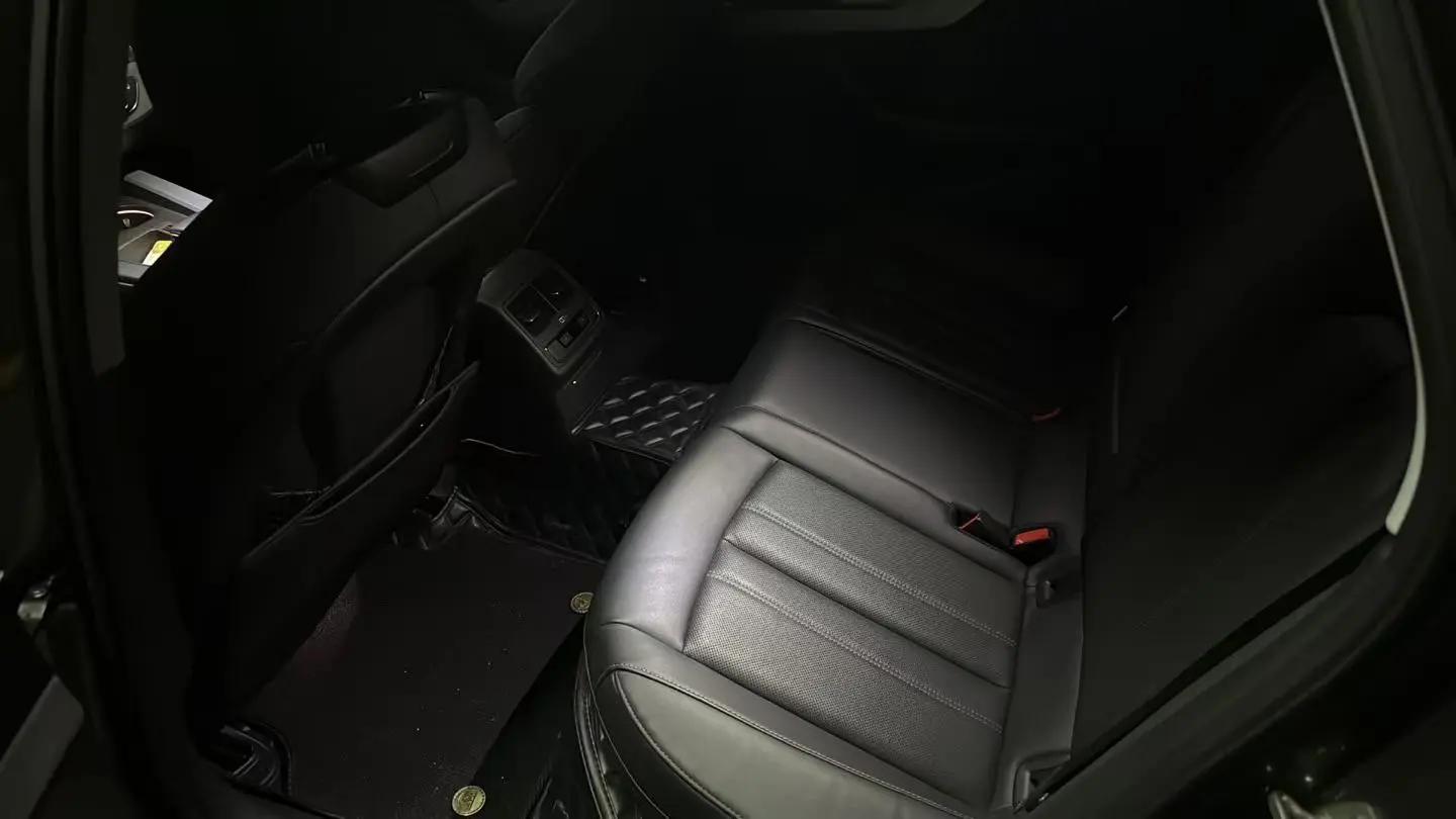 Audi A4L 2020 40 TFSI Deluxe Dynamic 3