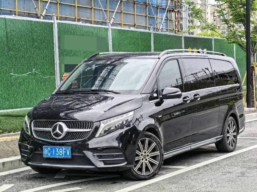 Mercedes Benz V 2022V 260 L 2.0T Deluxe Edition Automatic Gear