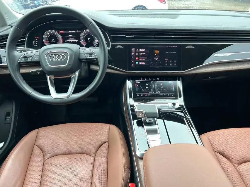Audi Q7 (Imported) 2023 Q7 48V 3.0TFSI 55TFSI Quattro S line Sport Automatic 5