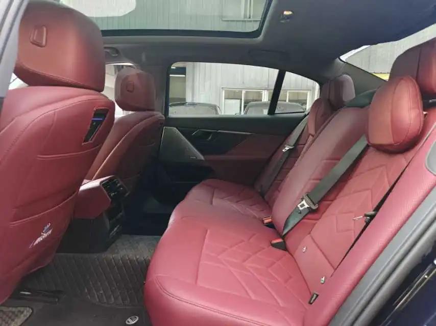 BMW 5 Series 2025 Model 530Li 48V 2.0T Luxury Line M Sport Package Automatic 3