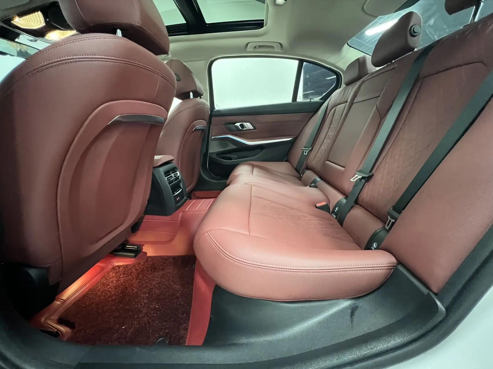 BMW 3 Series 2023 model 320Li M Sport Package 15