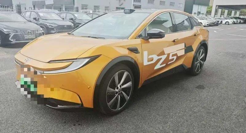 Toyota 2025 bZ5 550 PRO Intelligent Drive Version Automatic