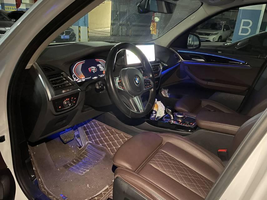 BMW X3 2022 xDrive25i M sports suit 2