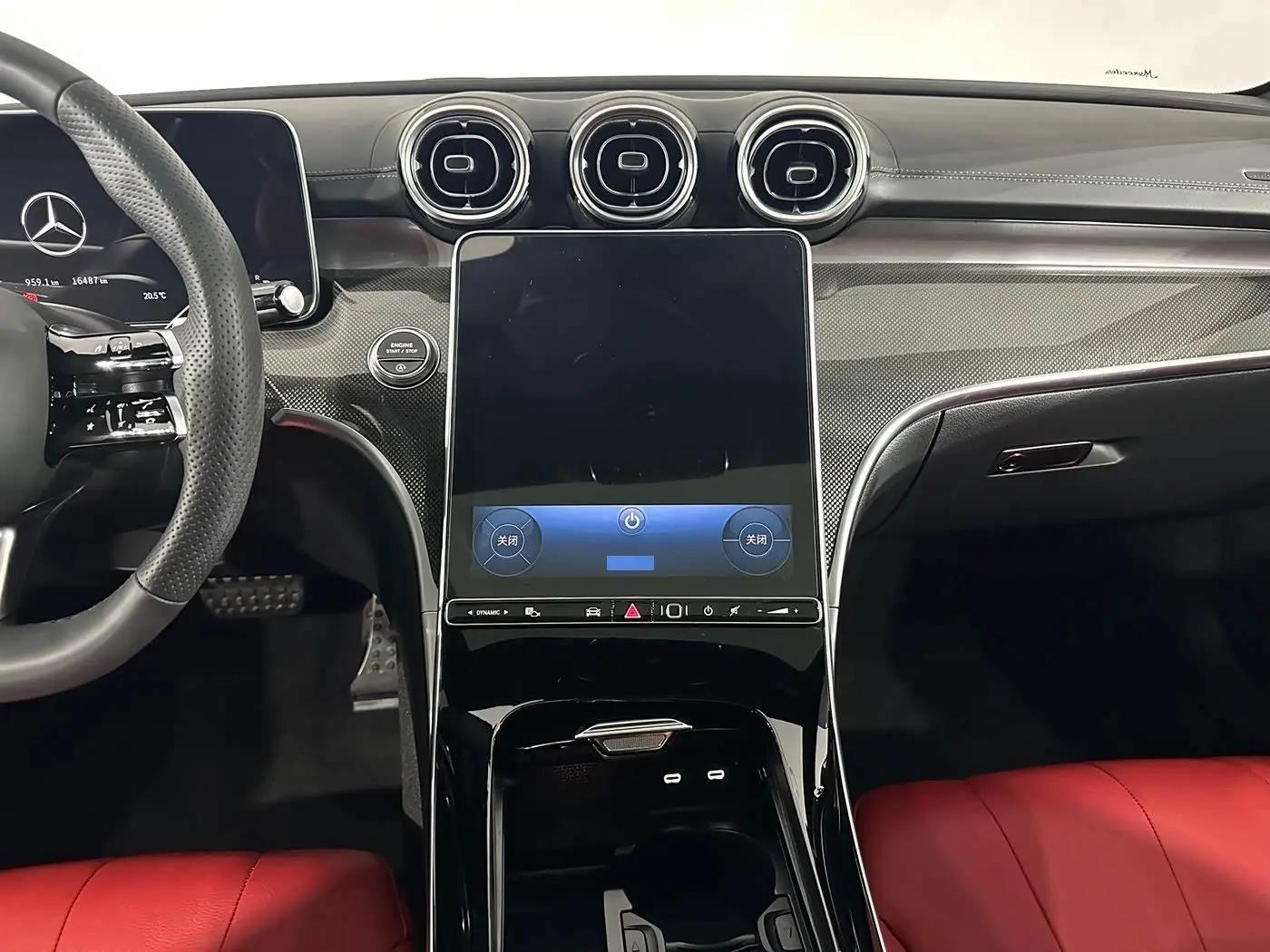 奔驰 CLE(进口) 2024款 CLE 300 4MATIC Coupe 48V 2.0T 豪华型 自动挡 12