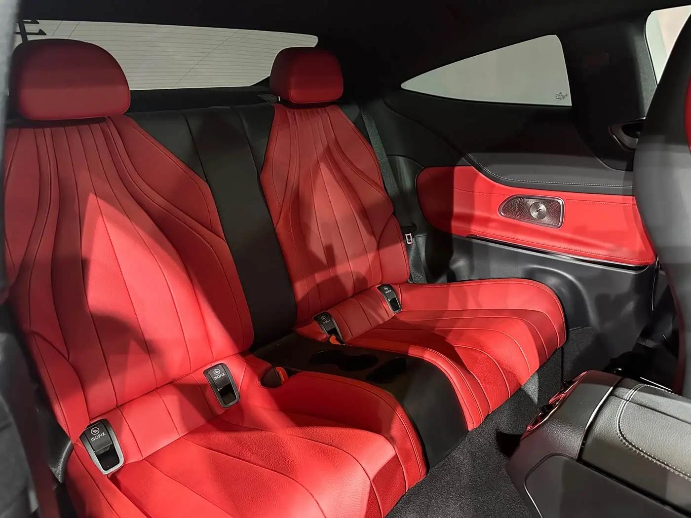 奔驰 CLE(进口) 2024款 CLE 300 4MATIC Coupe 48V 2.0T 豪华型 自动挡 13