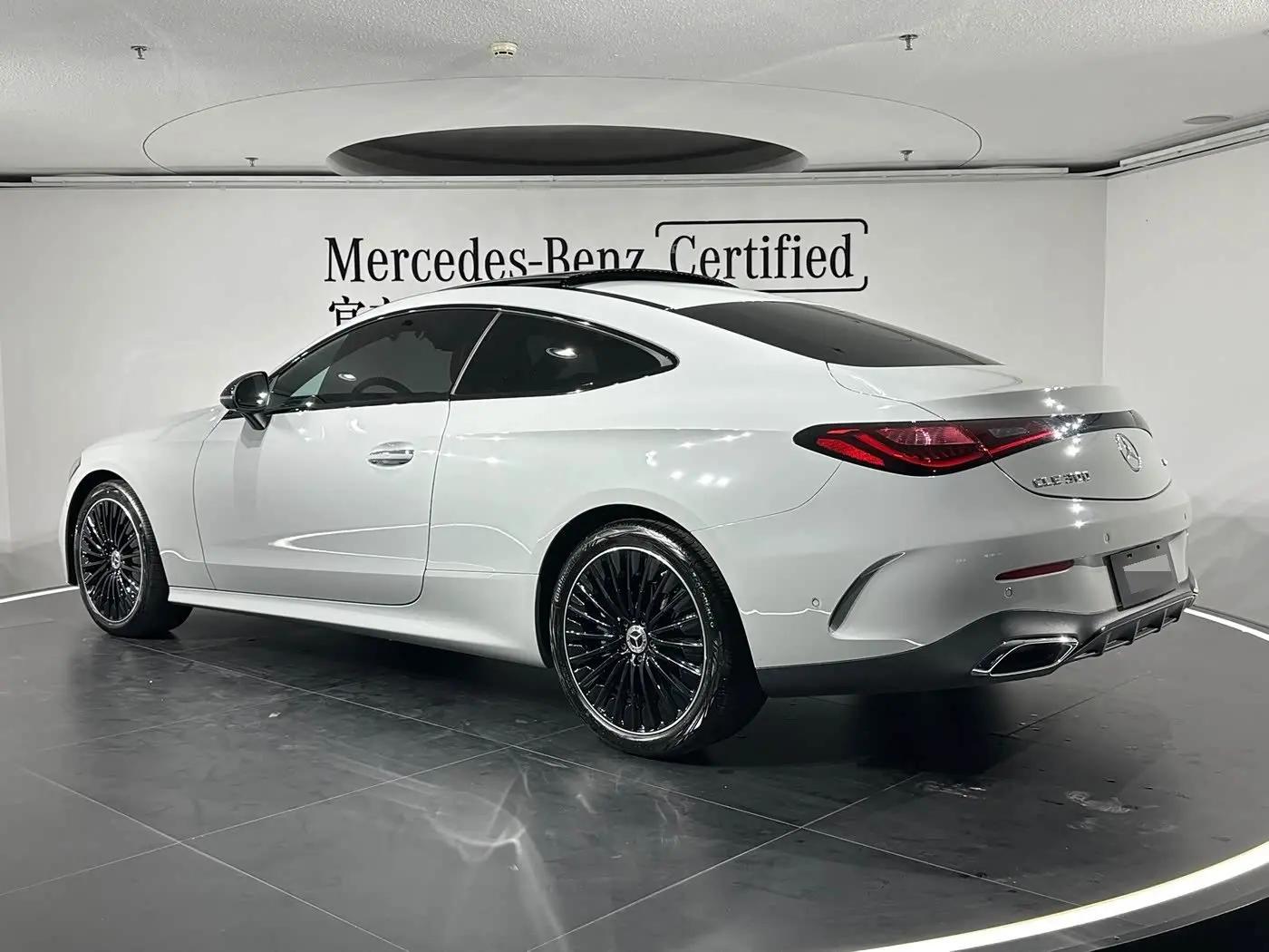 奔驰 CLE(进口) 2024款 CLE 300 4MATIC Coupe 48V 2.0T 豪华型 自动挡 3