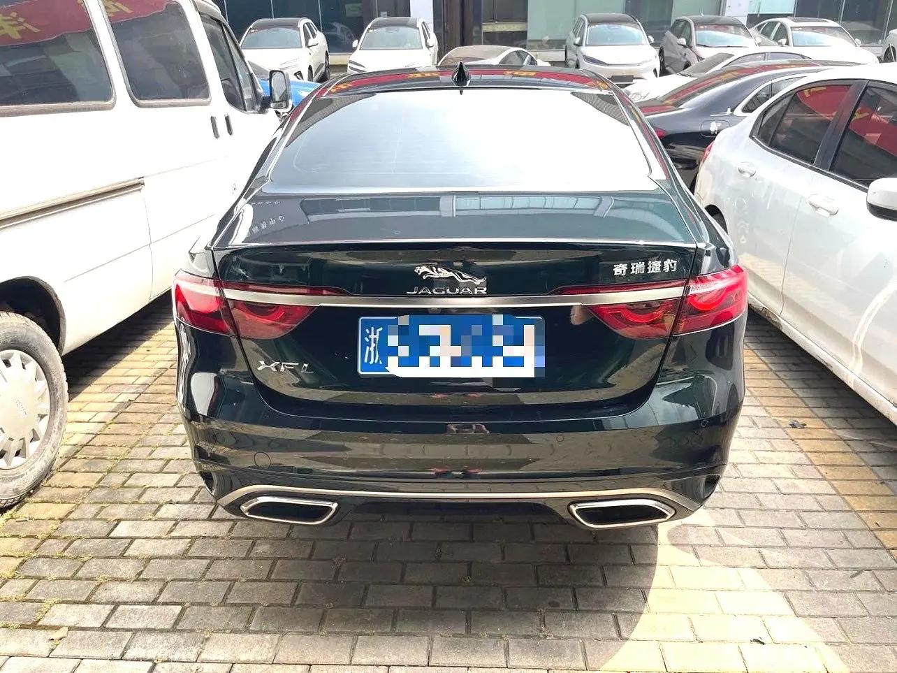 Jaguar 2025 XFL 2.0T P 12500.00g Drive Enjoy Deluxe Edition Automatic Gear 5