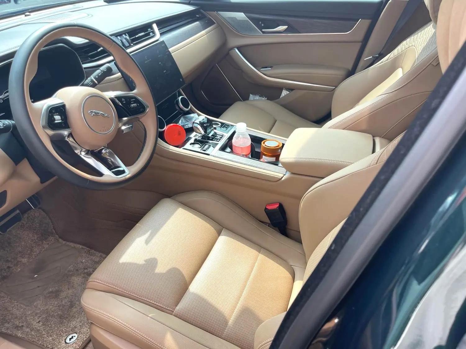 Jaguar 2025 XFL 2.0T P 12500.00g Drive Enjoy Deluxe Edition Automatic Gear 8