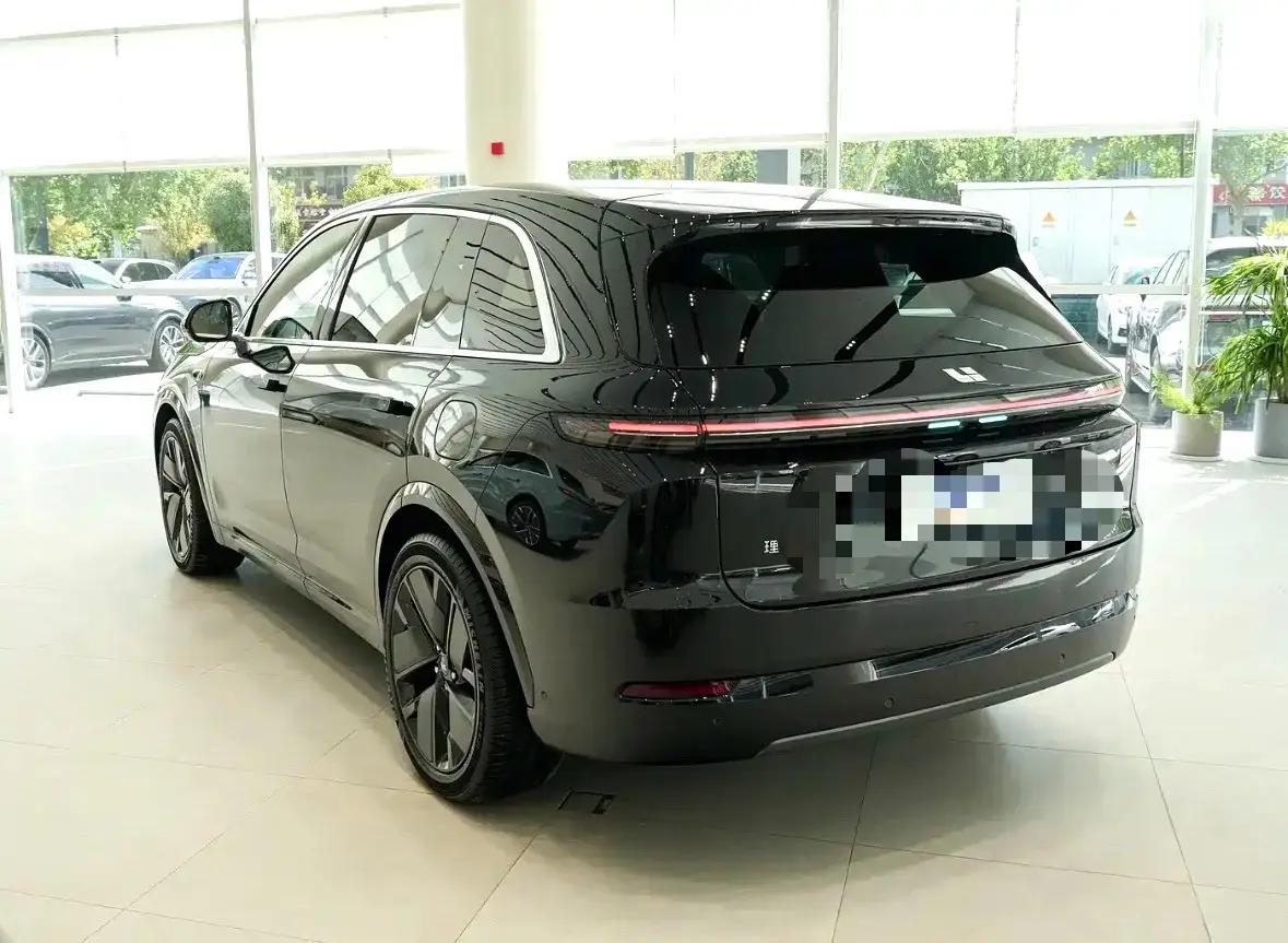 Li 2025 L7 Max Intelligent Refreshed Version Automatic Transmission 5