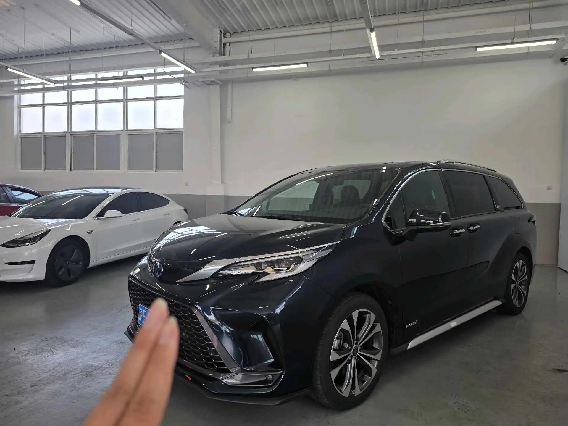 Toyota 2023 Grevia HYBRID 2.5 Stepless Flagship VIP Edition Automatic Gear